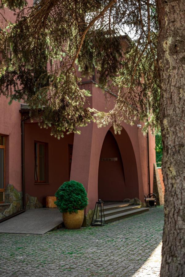 Kolobok Hotel Mayaky Exterior foto